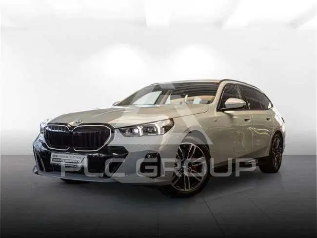 2024 BMW 520