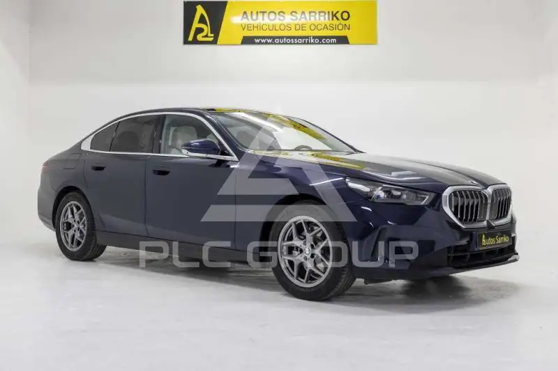 2024 BMW 520