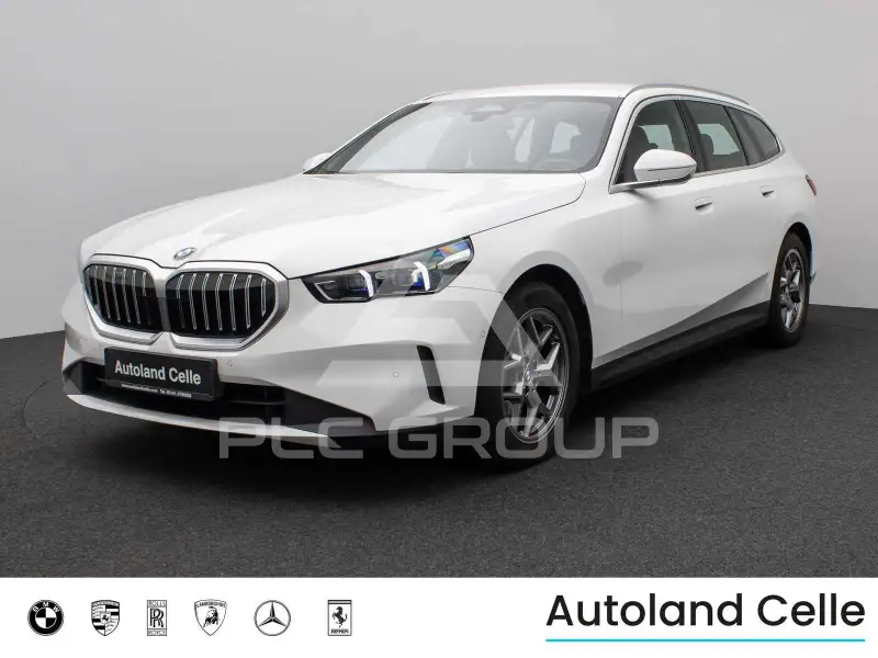 2024 BMW 520
