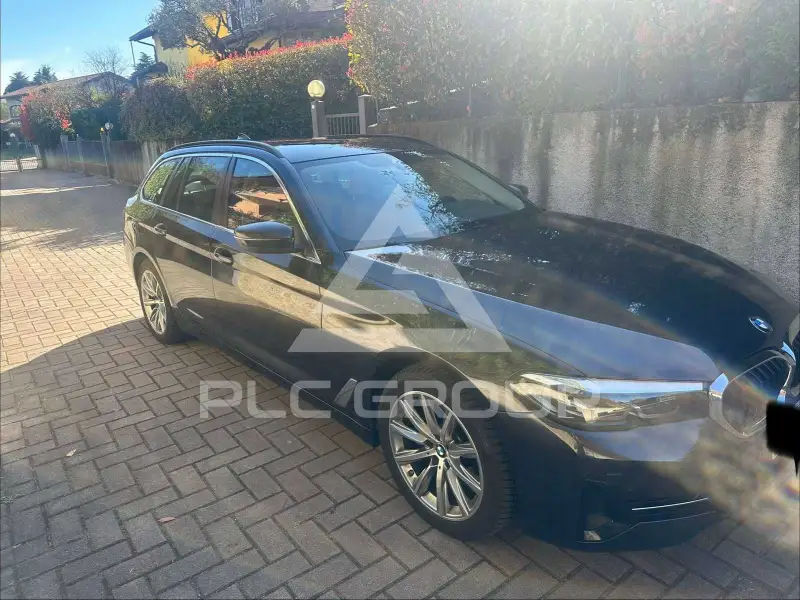 2024 BMW 520