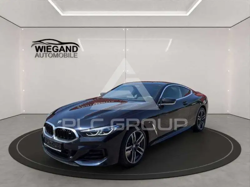 2024 BMW M8