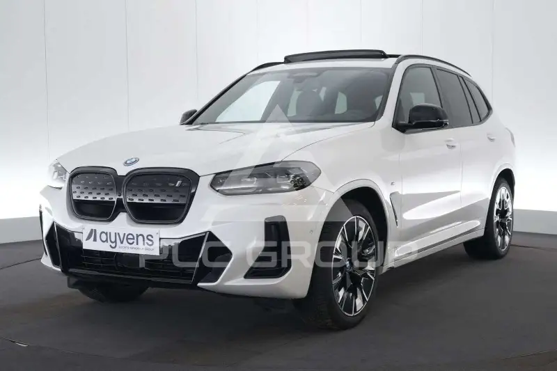 2024 BMW iX
