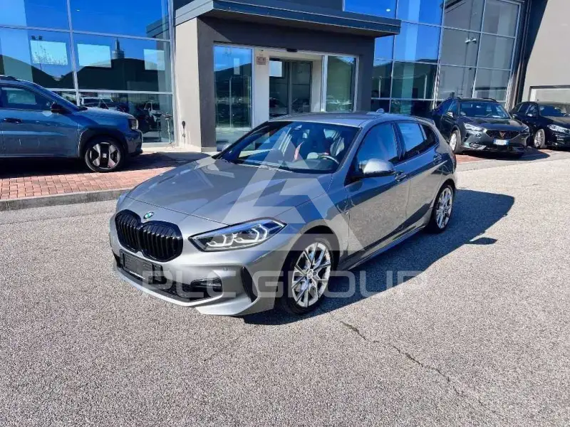 2024 BMW 118