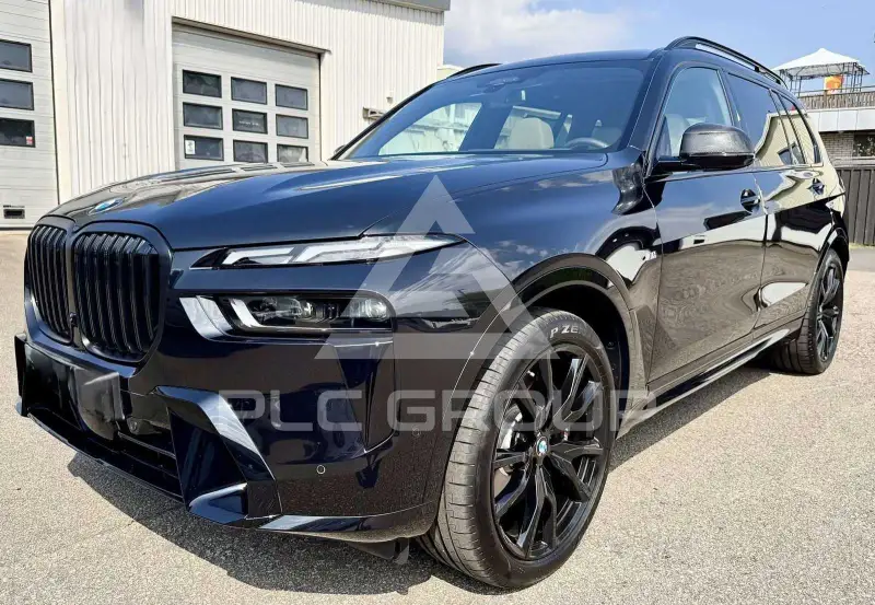 2024 BMW X7
