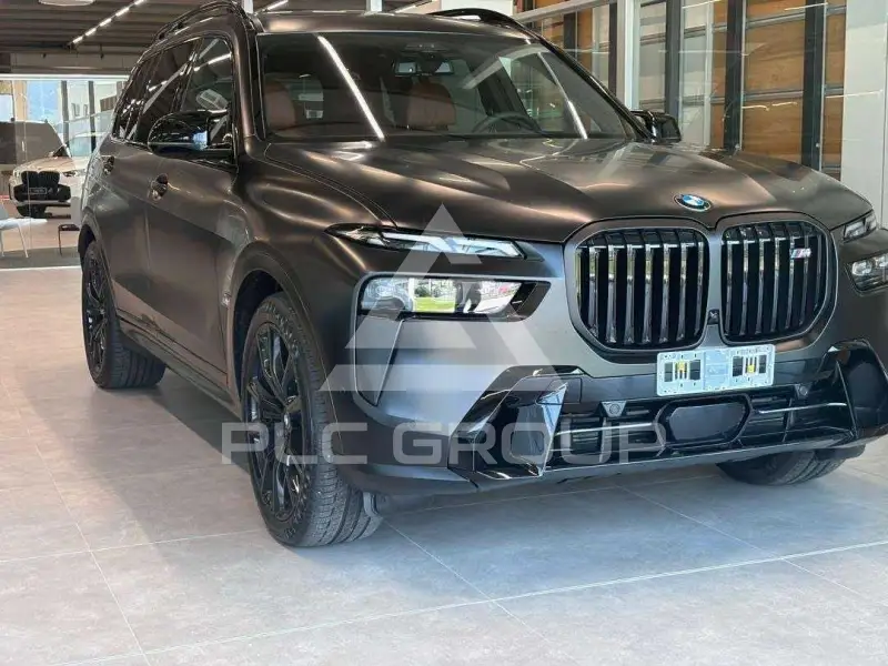 2024 BMW X7