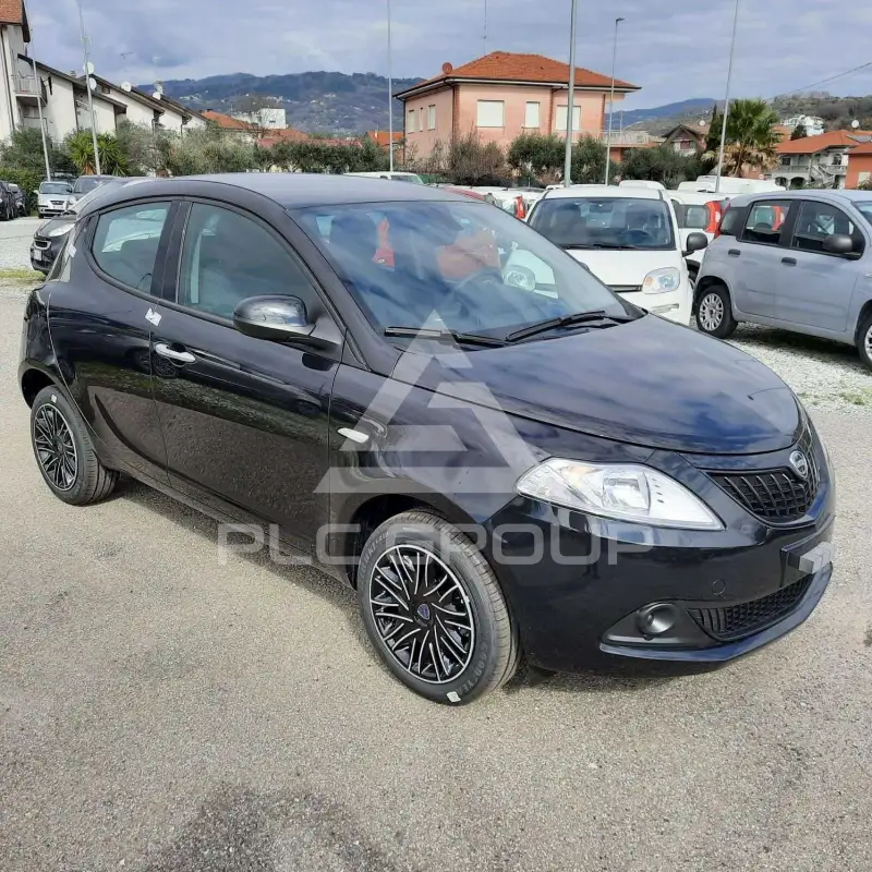 2024 Lancia YPSILON