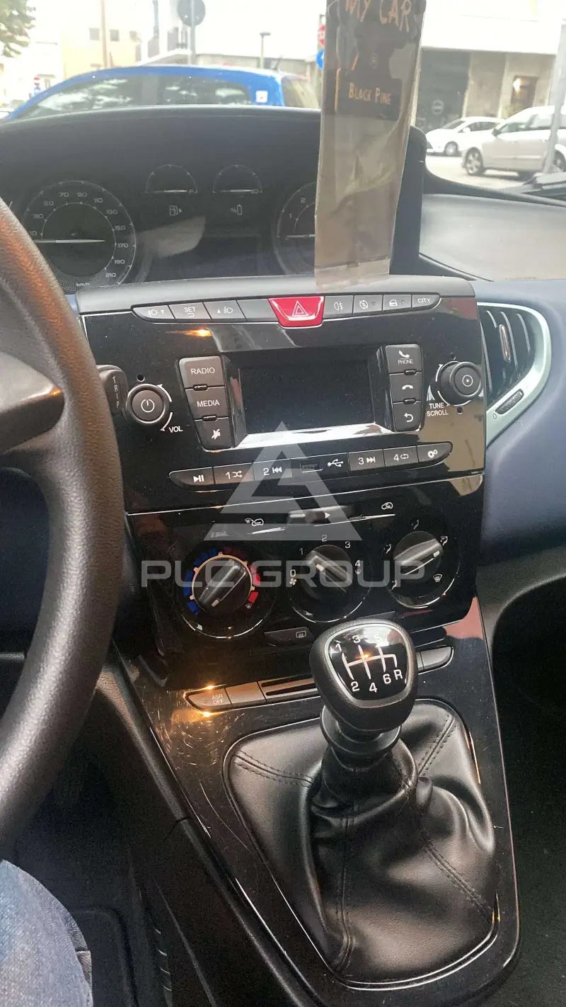 2024 Lancia YPSILON