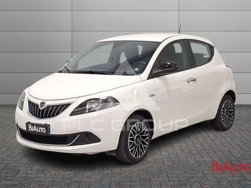 2024 Lancia YPSILON