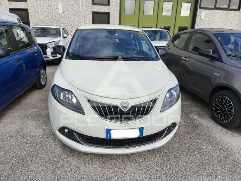 2024 Lancia YPSILON