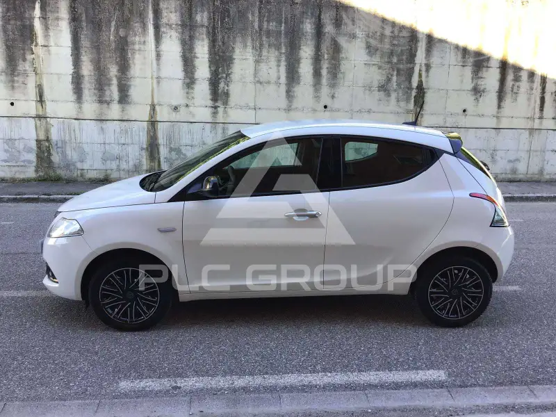 2024 Lancia YPSILON