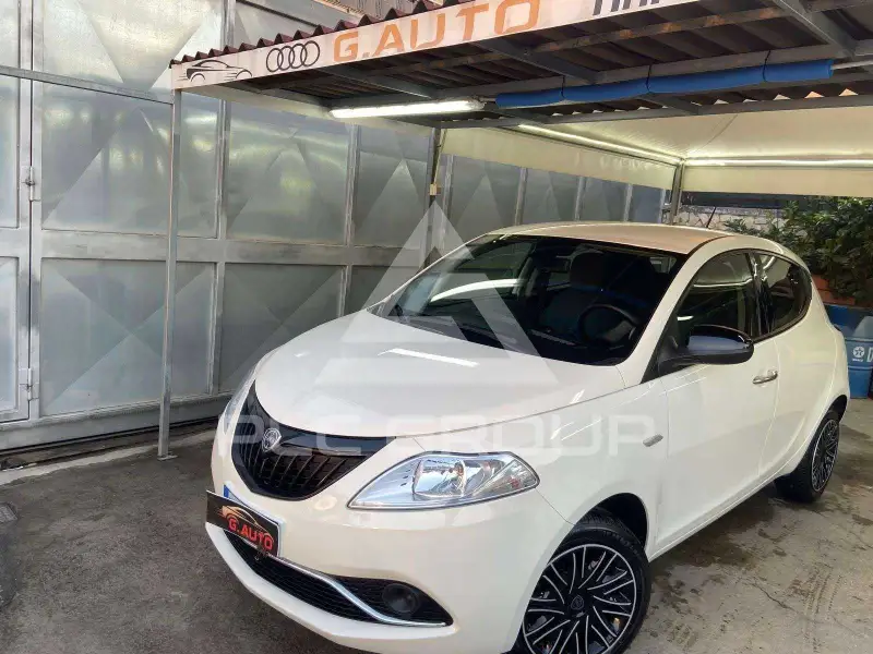 2024 Lancia YPSILON
