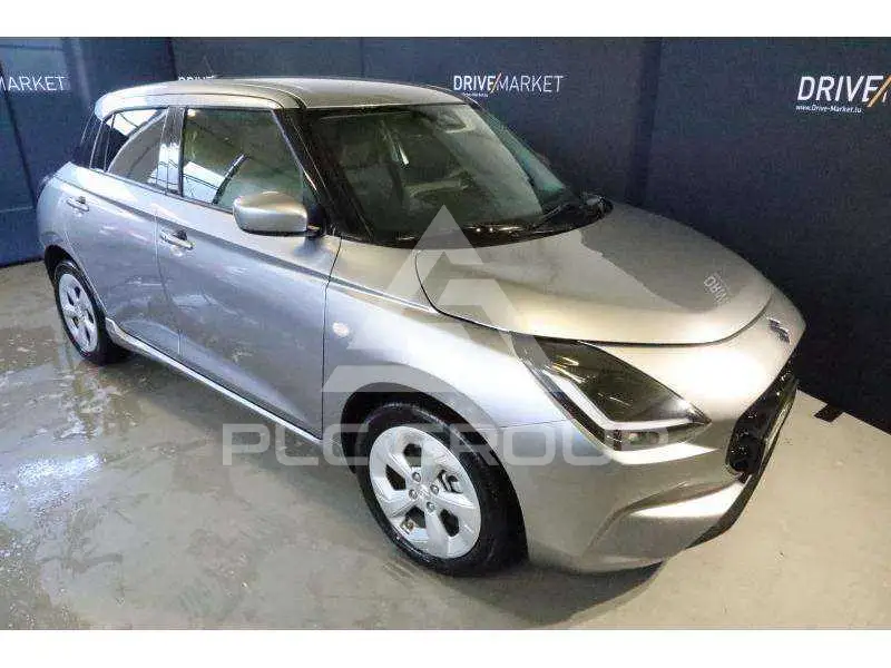 2024 Suzuki SWIFT