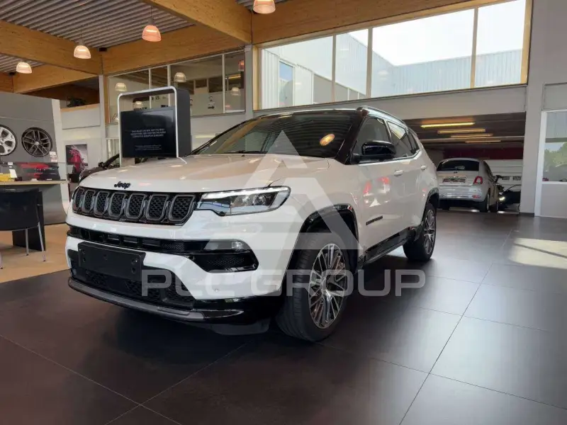 2024 Jeep COMPASS