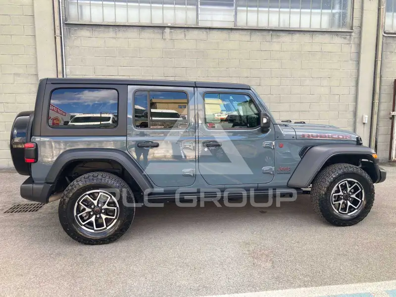 2024 Jeep WRANGLER