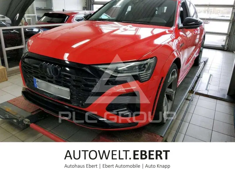 2024 Audi SQ8