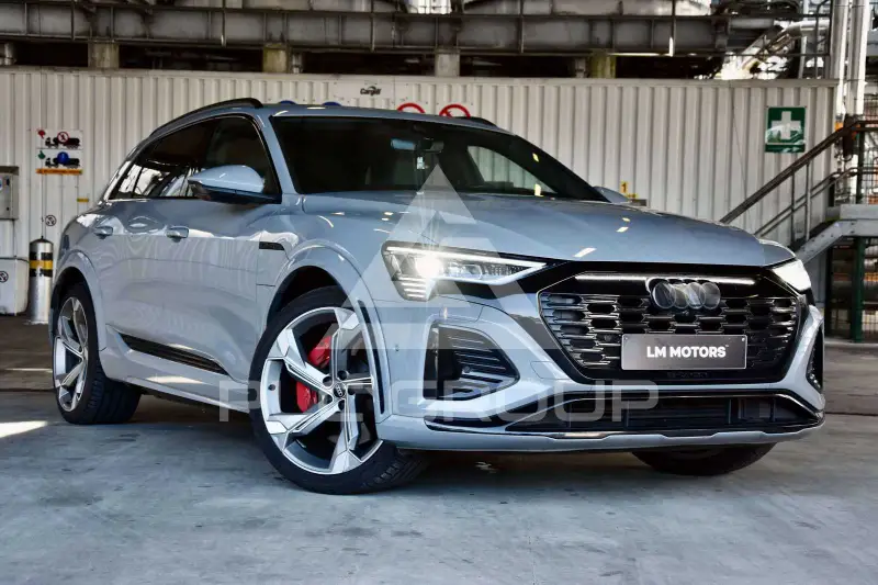 2024 Audi SQ8