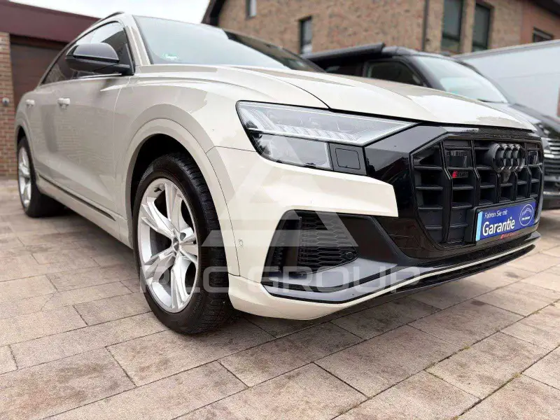 2024 Audi SQ8