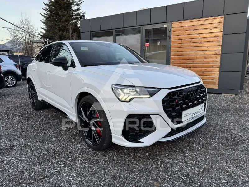 2024 Audi RSQ3