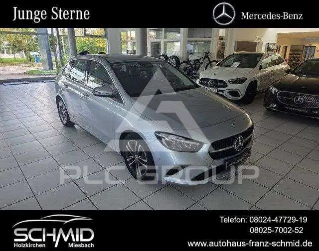 2024 Mercedes Benz B 200