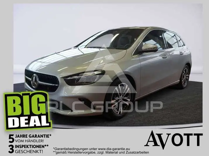 2024 Mercedes Benz B 200