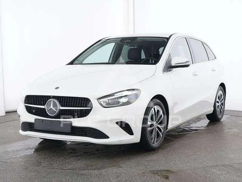 2024 Mercedes Benz B 200