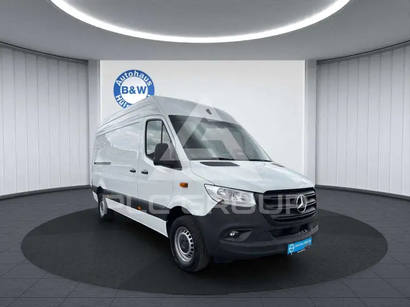 2024 Mercedes Benz Sprinter