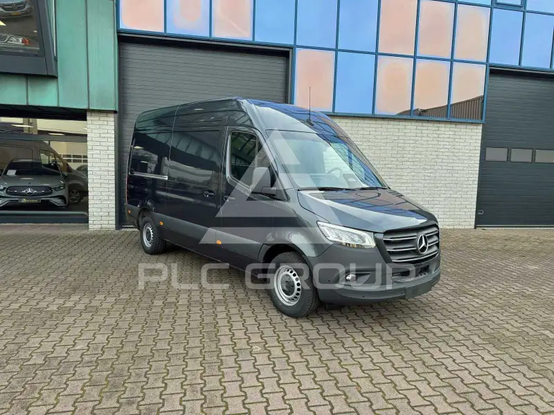 2024 Mercedes Benz Sprinter
