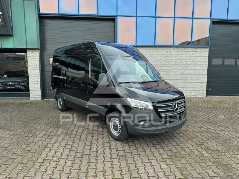 2024 Mercedes Benz Sprinter