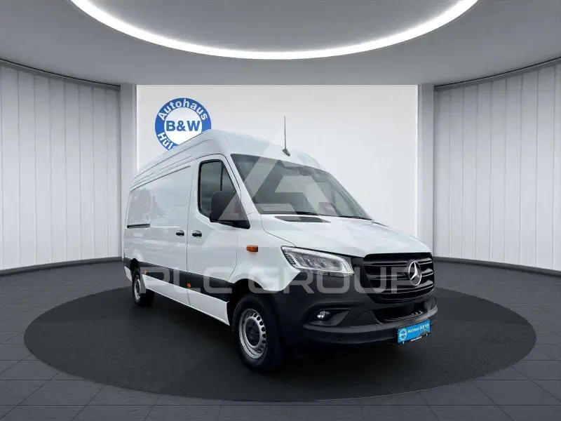 2024 Mercedes Benz Sprinter