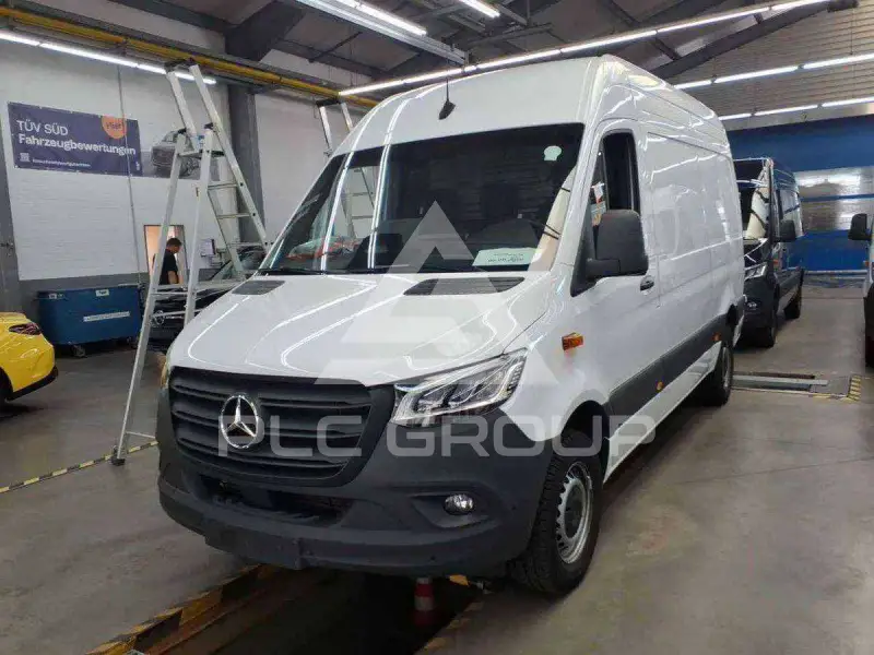 2024 Mercedes Benz Sprinter