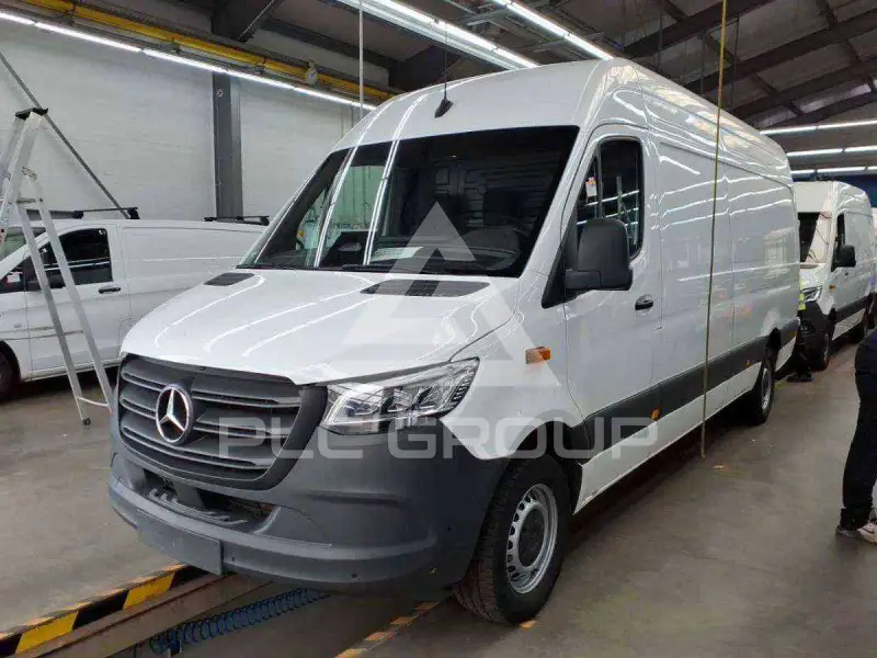 2024 Mercedes Benz Sprinter