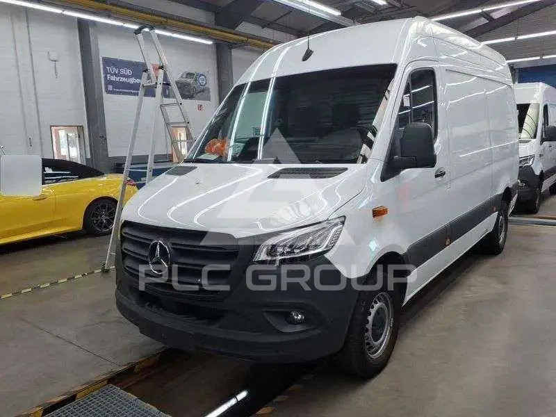 2024 Mercedes Benz Sprinter
