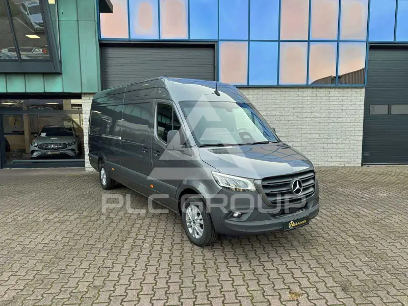2024 Mercedes Benz Sprinter