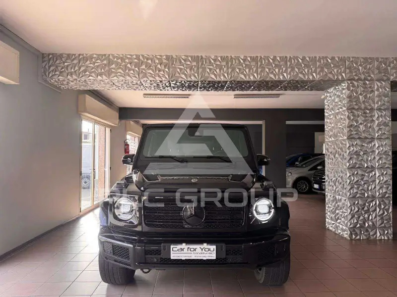 2024 Mercedes Benz G 400