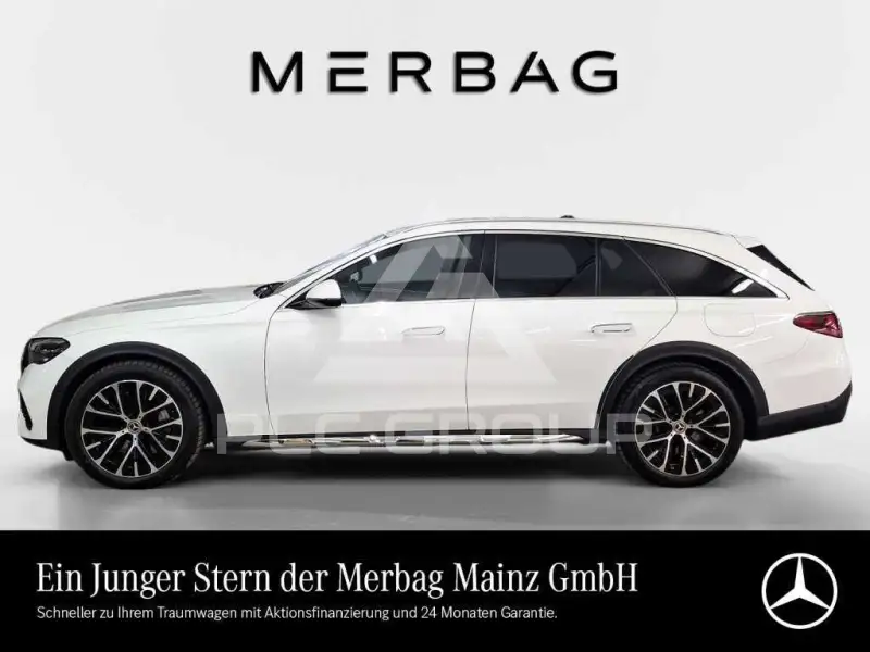 2024 Mercedes Benz E 300