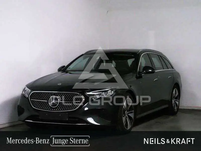 2024 Mercedes Benz E 300