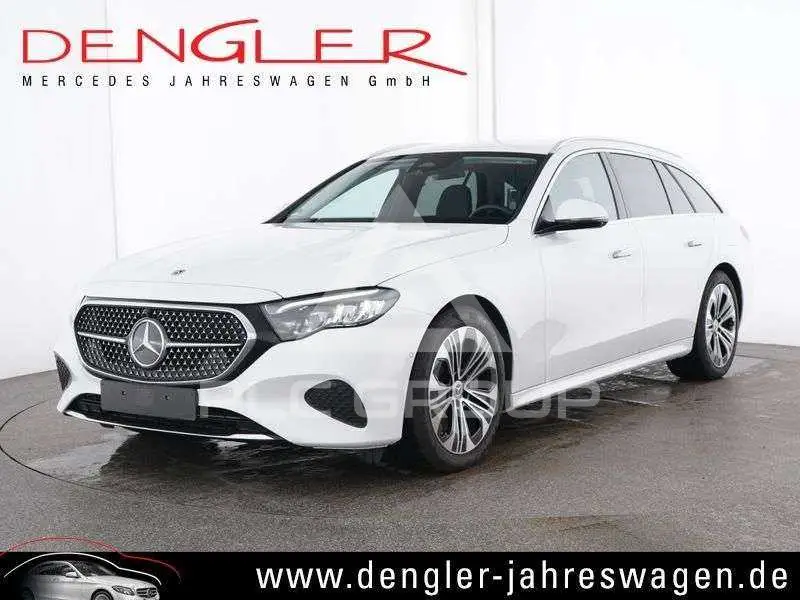 2024 Mercedes Benz E 300