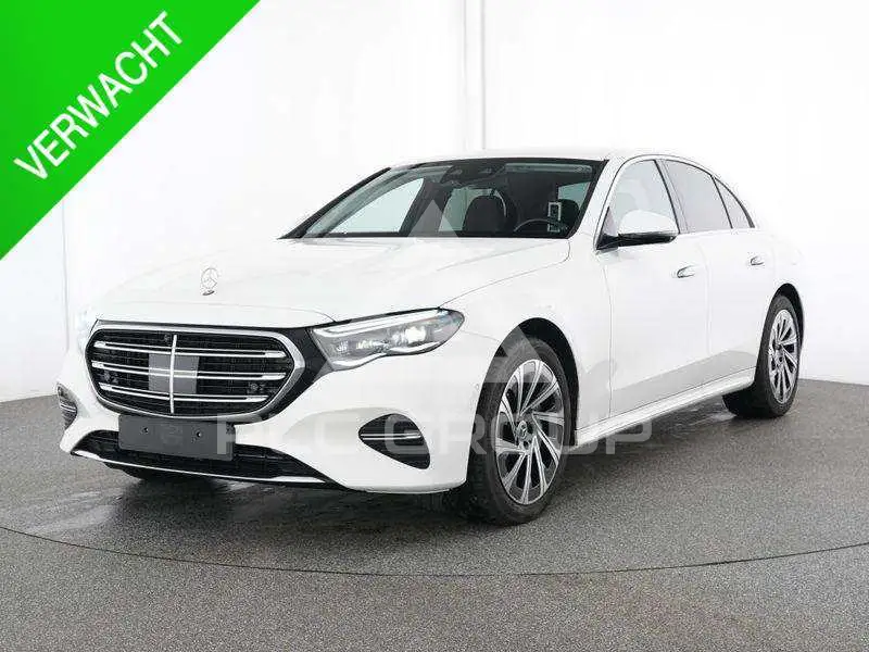 2024 Mercedes Benz E 300