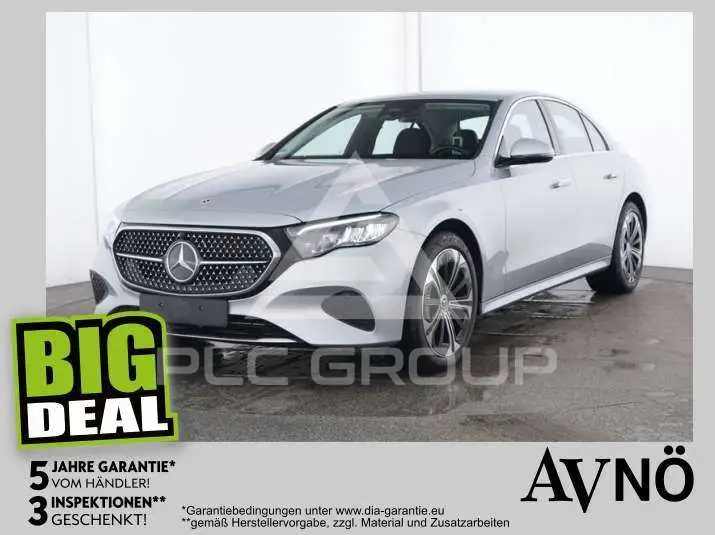2024 Mercedes Benz E 300