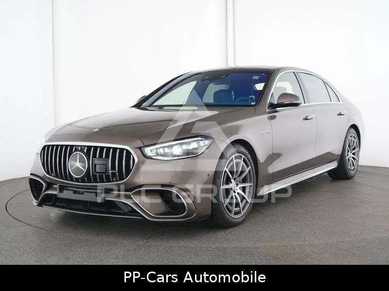 2024 Mercedes Benz S 63