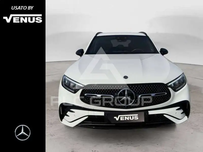 2024 Mercedes Benz GLC 300