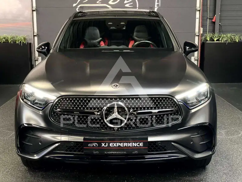 2024 Mercedes Benz GLC 300