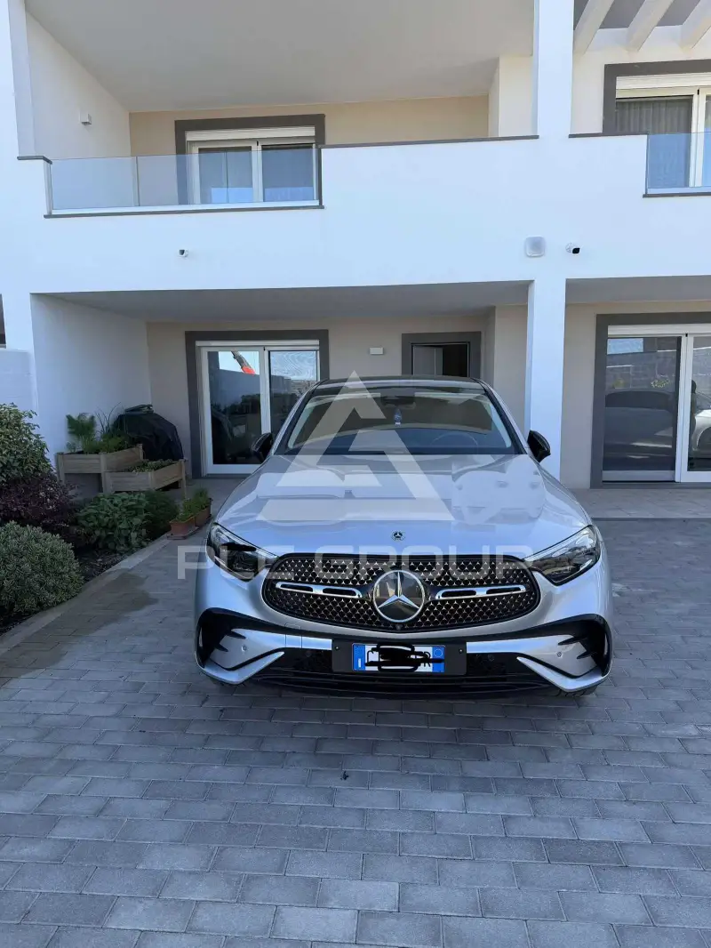2024 Mercedes Benz GLC 300