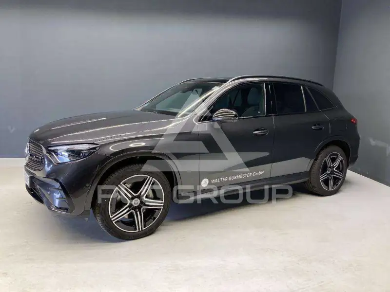 2024 Mercedes Benz GLC 300