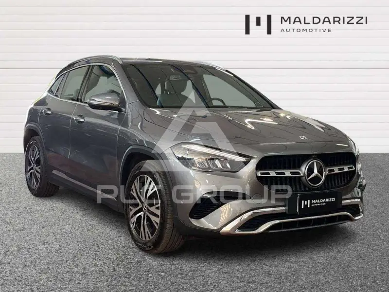 2024 Mercedes Benz GLA 250