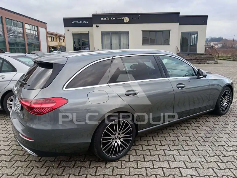 2025 Mercedes Benz C 200