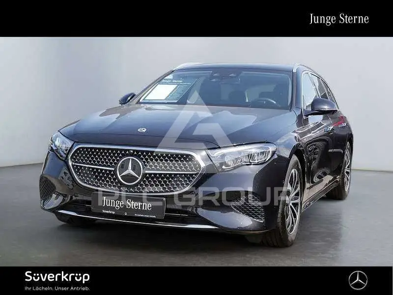 2024 Mercedes Benz E 220