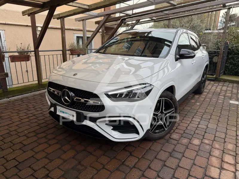 2024 Mercedes Benz GLA 200