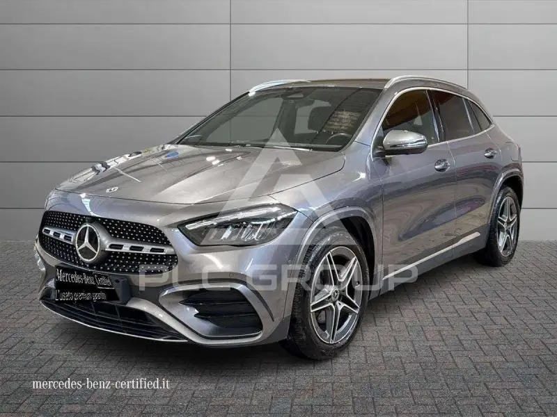 2024 Mercedes Benz GLA 200