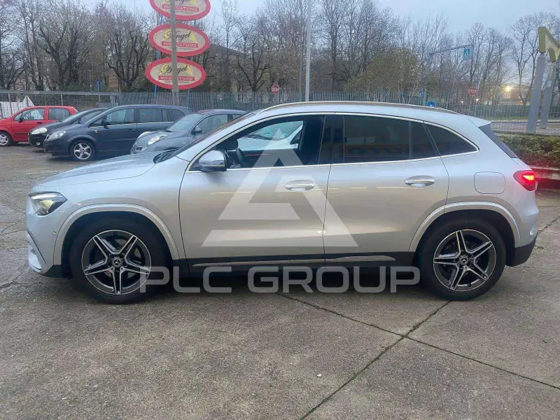 2024 Mercedes Benz GLA 200